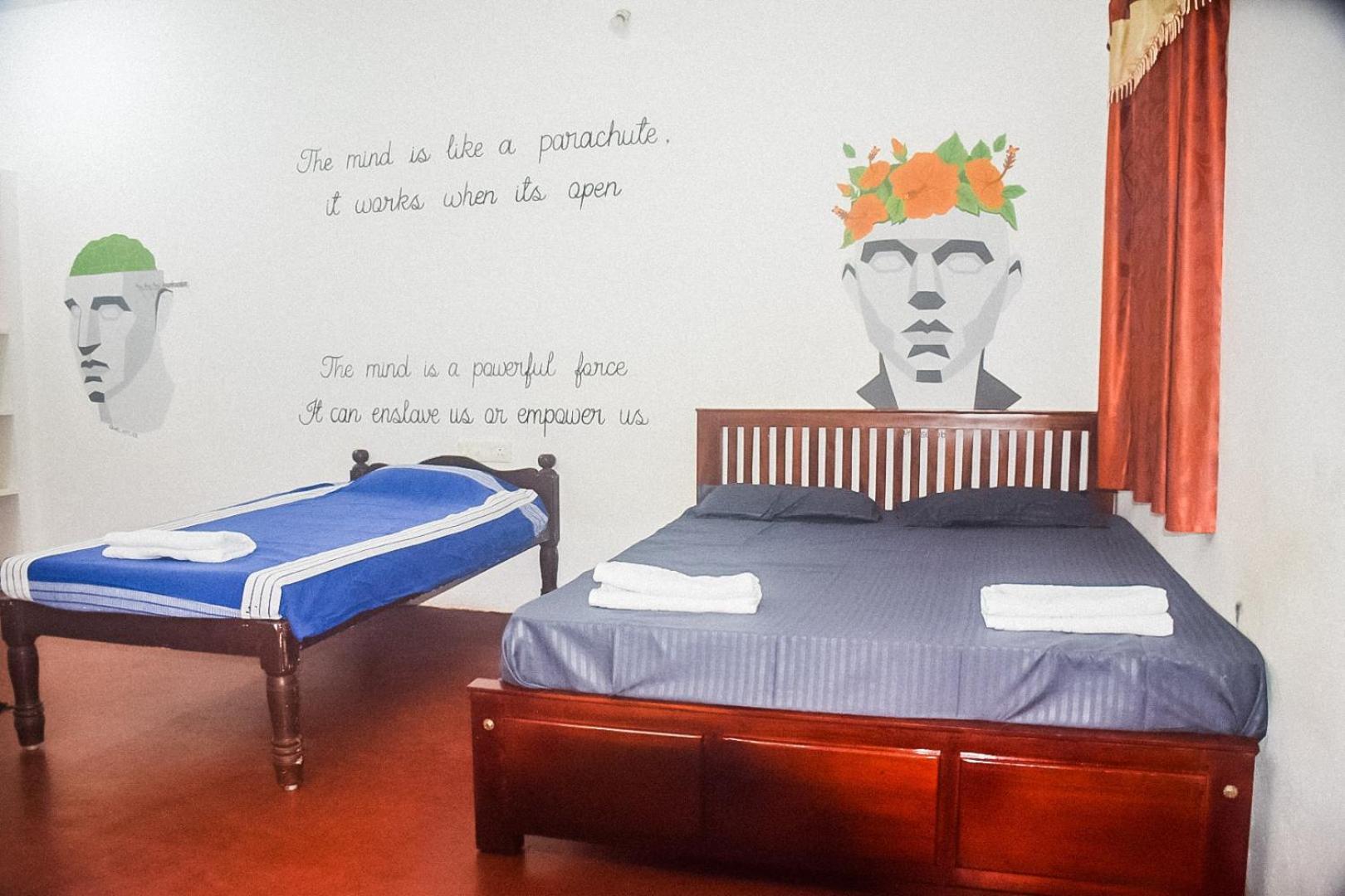 Travellers Crib Hotel Ауровил Екстериор снимка